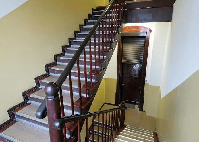 Citycenterapartment/m2/10 דירה